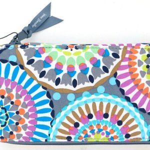New NWT Vera Bradley Sunny Medallion Large Pill Box Weekly 7 Day Organizer Case